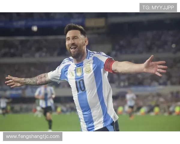 足球巨星告别赛场的荣耀与泪水回顾，铭记传奇的最后一战